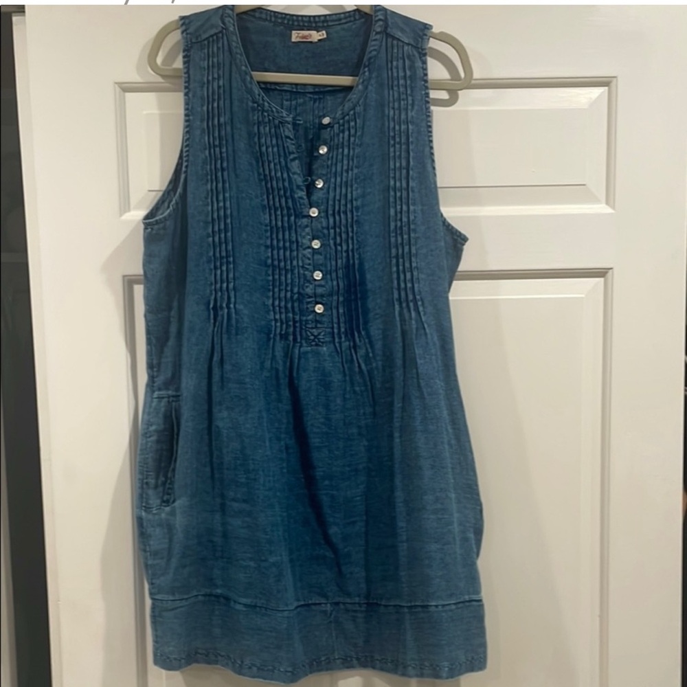 Faherty Blue Pleated Buttoned Sundress